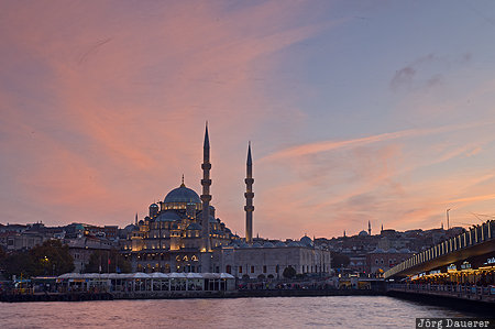 Eminönü, Istanbul, TUR, Turkey, colorful clouds, evening light, flood-lit
