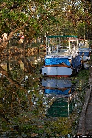 Boats in Alleppey Alleppey, boats, channel, evening light, India, reflexion, State of Kerala, Kerala