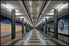 Kosmonavtlar Metro Station