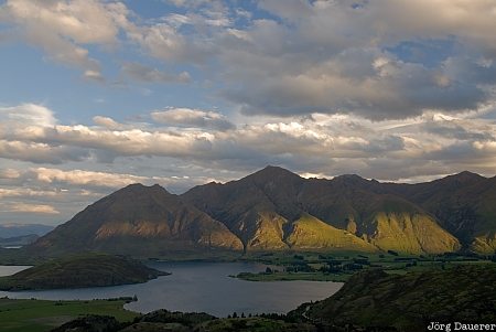 Lake Wanaka Glendhu, New Zealand, Wanaka, blue sky, clouds, Diamond Lake viewpoint, evening light, Otago, Neuseeland