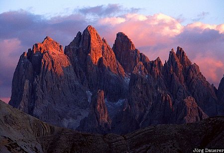 Dolomite alps, mountains sunset, alpenglow, Italy, Belluno, tre cime, Drei Zinnen, Italien, Italia