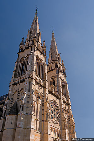 Auvergne, FRA, France, Moulins, Basilique Cathédrale Notre-Dame de Moulins, blue sky, cathedral, Frankreich