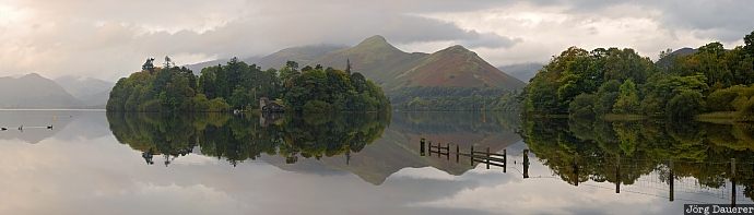 reflexion, Dervent Water, fog, mist, lake, United Kingdom, England, Cumbria, Keswick, Großbritannien, Vereinigtes Königreich, Grossbritannien, Vereinigtes Koenigreich