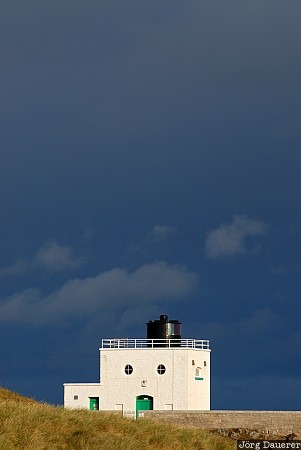 United Kingdom, Northumberland, Bamburgh, north sea, coast, morning light, lighthouse, Großbritannien, Vereinigtes Königreich, Grossbritannien, Vereinigtes Koenigreich