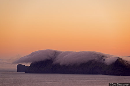 Faroe Islands, FRO, Sy&eth;radalur, Sydradalur, Streymoy, clouds, evening light, Steymoy, F&auml;r&ouml;er-Inseln, Faeroeer-Inseln
