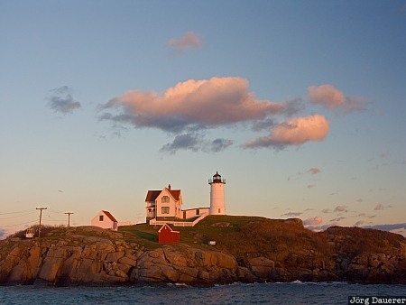 Nubble Light Atlantic ocean, cliffs, coast, Concordville, evening light, lighthouse, Maine, United States, USA, Vereinigte Staten, ME