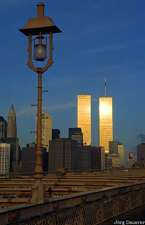 downtown, World Trade Center, Brooklyn Bridge, Manhattan, New York, street lamp, street light, United States, USA, Vereinigte Staten, NY, New York City, Big Apple