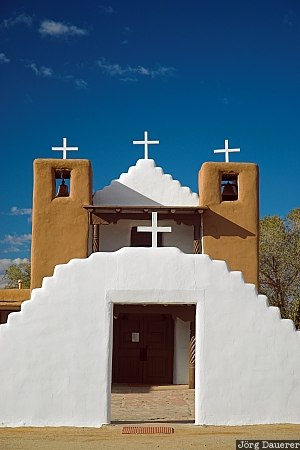 adobe, blue sky, clouds, El Prado, New Mexico, San Geronimo, Taos, United States, USA, Vereinigte Staten, Neu Mexiko, NM