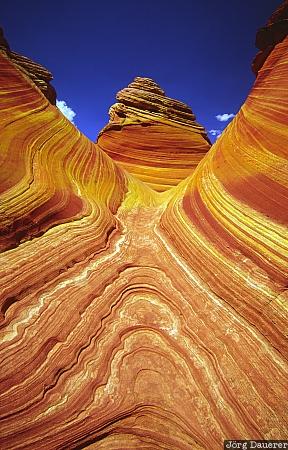 The Wave Bizarre Rocks, sandstone, Arizona, coyote buttes, the wave, United States, blue sky, USA, Vereinigte Staten, AZ