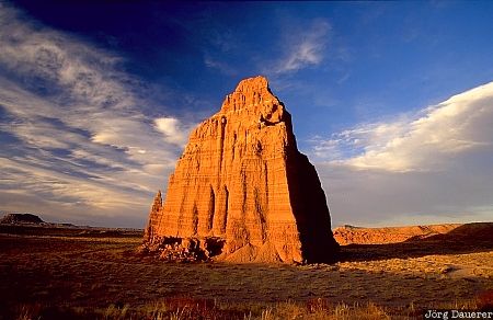 Capitol Reef National Park, Temple of the moon, sunset, cathedral valley, Utah, United States, Sonnenuntergang, USA, Vereinigte Staten, UT