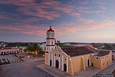 CUB, Cuba, Remedios, Villa Clara, Iglesia Parroquial Mayor, Plaza Mayor, sunrise, Kuba